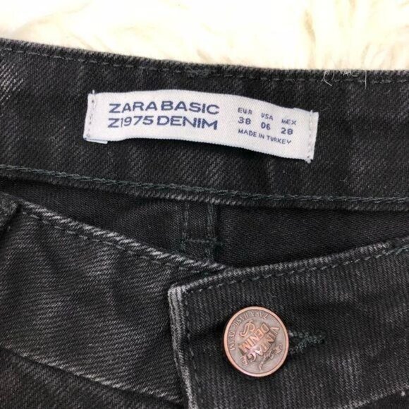 Zara Womens US 6 Distressed Destroyed Mid Rise Cropped Jeans Black Wash - Picture 4 of 11